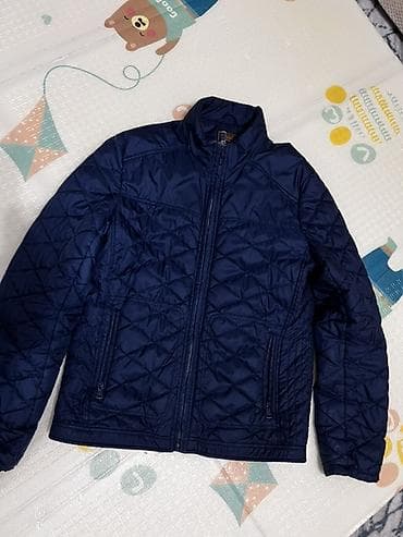 Мужская стеганая куртка, темно-синяя - Легкая утепленная куртка с at lalafo.kg Мужская стеганая куртка, темно-синяя - Легкая утепленная куртка с