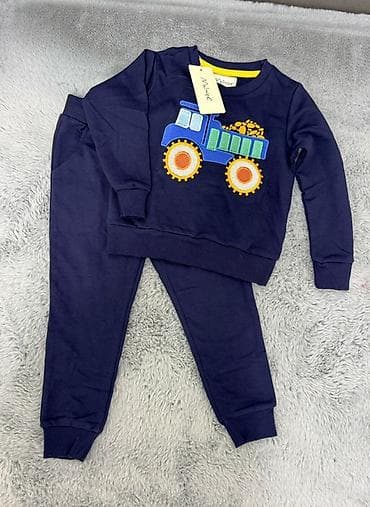 Комплект, цвет - Синий, Новый at lalafo.kg Комплект, цвет - Синий, Новый