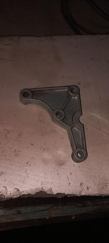 Бөлүштүргүч валдар: Кронштейн гур w210 m112 m113 lalafo.kg да — 2 Бөлүштүргүч валдар: Кронштейн гур w210 m112 m113 — 2