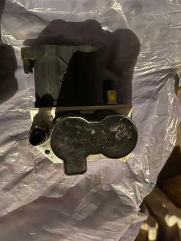 Клапан Блок Насос регулировки подвестки гидронасос Mercedes-Benz at lalafo.kg Клапан Блок Насос регулировки подвестки гидронасос Mercedes-Benz