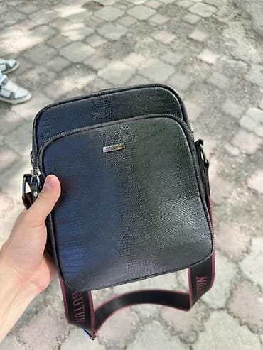 Мужская сумка через плечо (кросс-боди) - Цвет: черный - Материал at lalafo.kg Мужская сумка через плечо (кросс-боди) - Цвет: черный - Материал