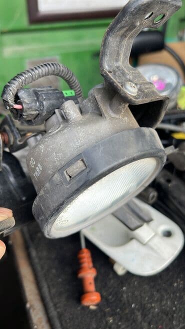 Левая противотуманная фара Honda 2008 г., Б/у, Оригинал, Япония at lalafo.kg Левая противотуманная фара Honda 2008 г., Б/у, Оригинал, Япония