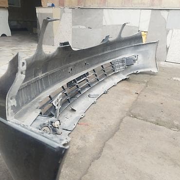 Бампер Toyota, Б/у, Оригинал at lalafo.kg Бампер Toyota, Б/у, Оригинал