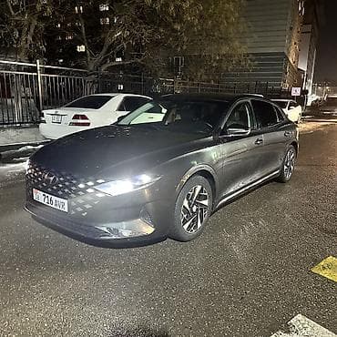 Hyundai Grandeur: 2021 г., 2.4 л, Автомат, Гибрид, Седан at lalafo.kg Hyundai Grandeur: 2021 г., 2.4 л, Автомат, Гибрид, Седан