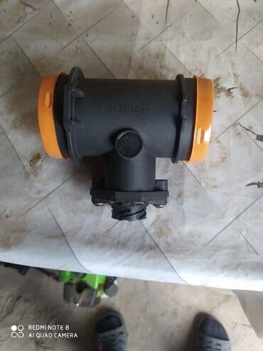 Расходомер Mercedes-Benz 1993 г., Б/у, Оригинал, Германия at lalafo.kg Расходомер Mercedes-Benz 1993 г., Б/у, Оригинал, Германия