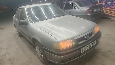 Opel Vectra: 1993 г., 1.8 л, Ручные, Бензин, Седан at lalafo.kg Opel Vectra: 1993 г., 1.8 л, Ручные, Бензин, Седан