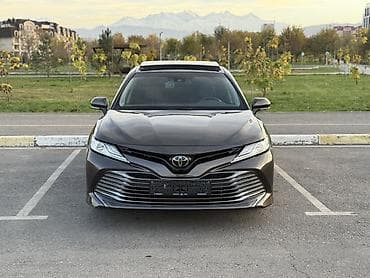 Toyota Camry: 2019 г., 2.5 л, Автомат, Бензин, Седан at lalafo.kg Toyota Camry: 2019 г., 2.5 л, Автомат, Бензин, Седан