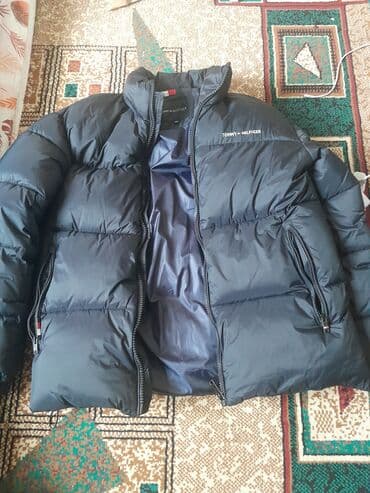 Пуховик, Короткая модель, Стеганый, XL at lalafo.kg Пуховик, Короткая модель, Стеганый, XL