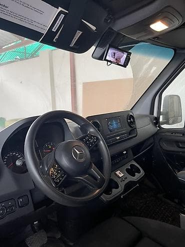 Mercedes-Benz Спринтер: 2018 г., 2.1 л, Автомат, Дизель, Фургон at lalafo.kg Mercedes-Benz Спринтер: 2018 г., 2.1 л, Автомат, Дизель, Фургон