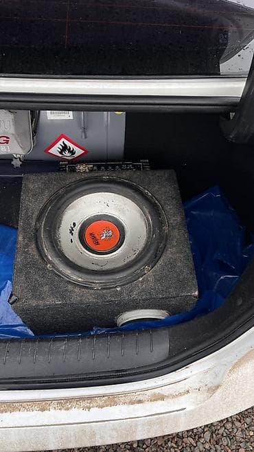 Сабвуфер Mystery в корпусе + усилитель - Автомобильный сабвуфер at lalafo.kg Сабвуфер Mystery в корпусе + усилитель - Автомобильный сабвуфер