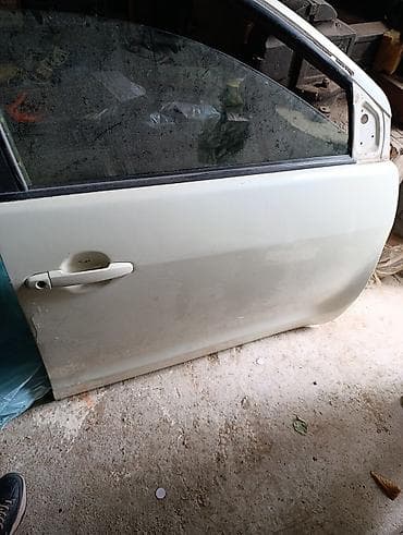 Дверь Передняя левая Toyota at lalafo.kg Дверь Передняя левая Toyota