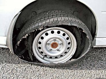 Услуга: Экстренная помощь при проколе и разрыве шин на дороге at lalafo.kg — 2 Услуга: Экстренная помощь при проколе и разрыве шин на дороге — 2