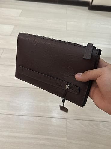 Мужской кошелек - клатч. Отличный подарок себе и близкому, изделие at lalafo.kg Мужской кошелек - клатч. Отличный подарок себе и близкому, изделие