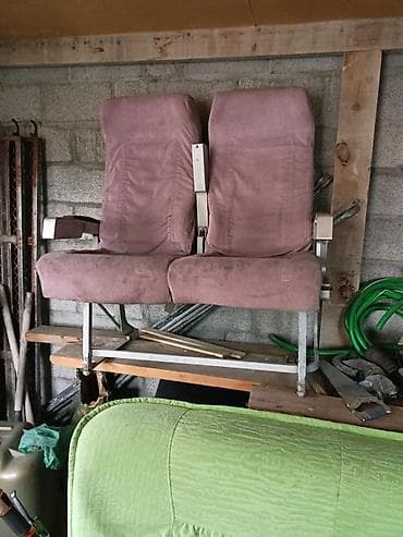 Двуместное кресло-лавка в стиле транспортного сиденья от самолёта at lalafo.kg Двуместное кресло-лавка в стиле транспортного сиденья от самолёта