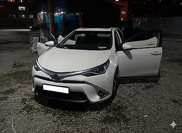 Toyota Levin: 2018 г., 1.8 л, Вариатор, Гибрид, Седан at lalafo.kg Toyota Levin: 2018 г., 1.8 л, Вариатор, Гибрид, Седан