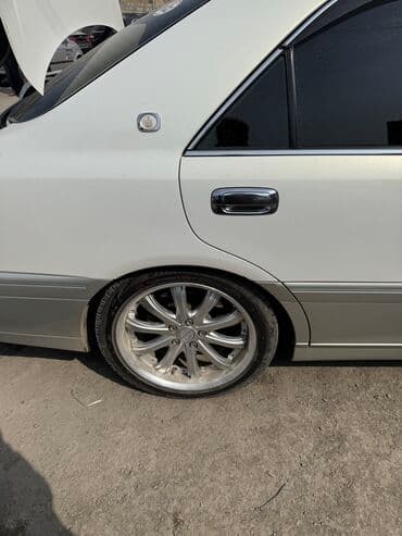 Диски R 18 Work, Комплект, отверстий - 5, Б/у at lalafo.kg — 2 Диски R 18 Work, Комплект, отверстий - 5, Б/у — 2