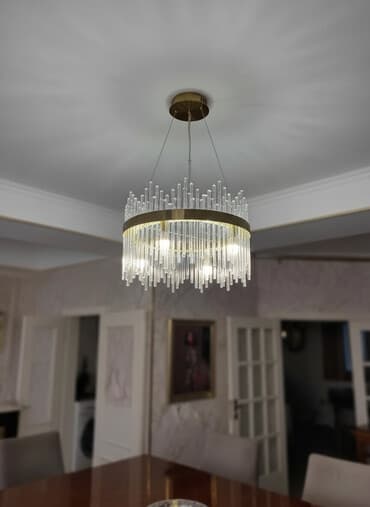 Продаю3 люстры 4000 за штуку,и 4 бра,3000 за штку,очень красивые! at lalafo.kg Продаю3 люстры 4000 за штуку,и 4 бра,3000 за штку,очень красивые!