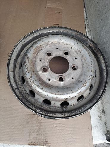 Железные Диски R 15 1 шт, отверстий - 5 at lalafo.kg Железные Диски R 15 1 шт, отверстий - 5