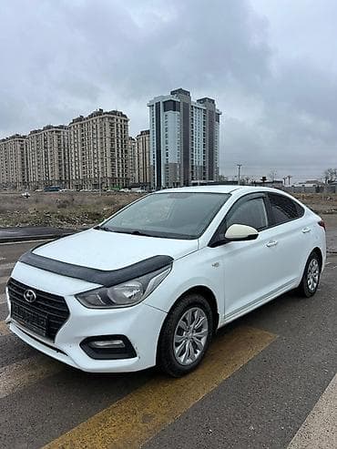 Hyundai Accent: 2019 г., 1.4 л, Механика, Бензин, Седан at lalafo.kg Hyundai Accent: 2019 г., 1.4 л, Механика, Бензин, Седан
