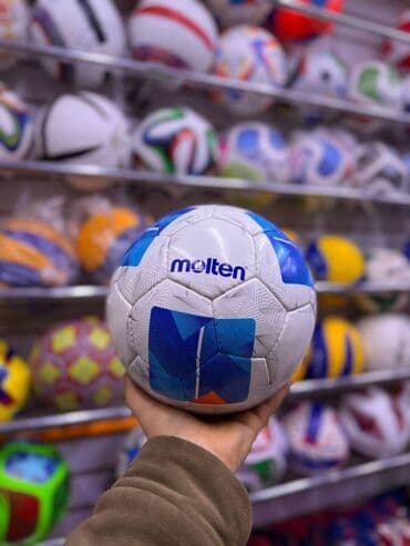 Molten 1711| Размер 5 Качественный футбольный мяч от Molten at lalafo.kg Molten 1711| Размер 5 Качественный футбольный мяч от Molten