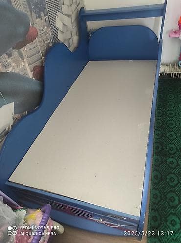 Офис эмереги: Унаа түрүндөгү керебет, Колдонулган, Жыгач lalafo.kg да — 2 Офис эмереги: Унаа түрүндөгү керебет, Колдонулган, Жыгач — 2