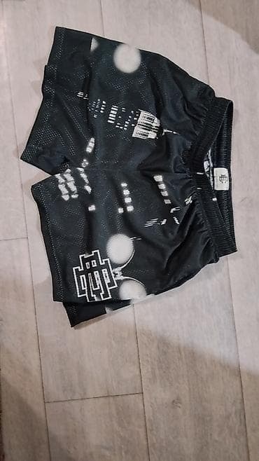 Шорты детские спортивные - Цвет: черный с графичным принтом в стиле at lalafo.kg Шорты детские спортивные - Цвет: черный с графичным принтом в стиле