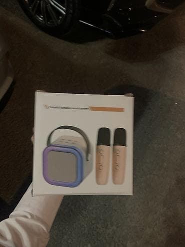 МИКРОФОН НОВЫЙ С БЛЮТУЗОМ Портативная акустическая система с двумя at lalafo.kg МИКРОФОН НОВЫЙ С БЛЮТУЗОМ Портативная акустическая система с двумя