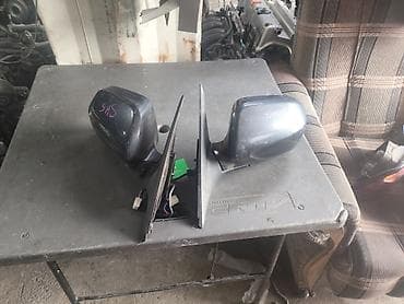 Пара боковых зеркал заднего вида для Subaru Forester SH5 (указание на at lalafo.kg Пара боковых зеркал заднего вида для Subaru Forester SH5 (указание на