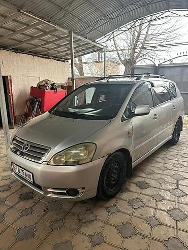 Toyota Ipsum: 2003 г., 2 л, Механика, Дизель, Минивэн at lalafo.kg Toyota Ipsum: 2003 г., 2 л, Механика, Дизель, Минивэн