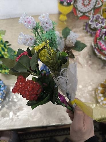 Чынжырлар: Авторские изделия из бисера и декоративных бусин. Продаю и обучаю - lalafo.kg да — 8 Чынжырлар: Авторские изделия из бисера и декоративных бусин. Продаю и обучаю - — 8