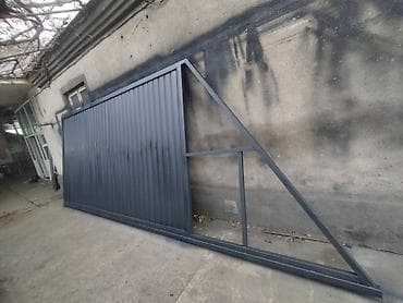 Металлические ворота с декоративными панелями .Ферма и навесом любой at lalafo.kg — 10 Металлические ворота с декоративными панелями .Ферма и навесом любой — 10