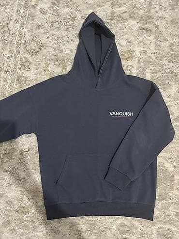 Не носил. Новая. Брал за 1600 с Подойдет на размер М Худи VANQUISH at lalafo.kg Не носил. Новая. Брал за 1600 с Подойдет на размер М Худи VANQUISH