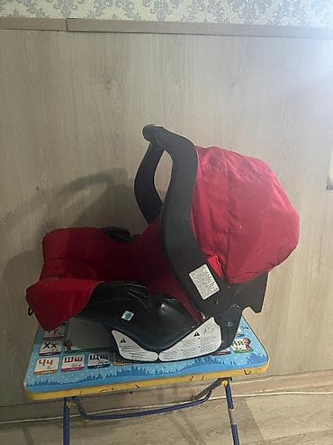 Автокресло, цвет - Красный, Б/у at lalafo.kg Автокресло, цвет - Красный, Б/у