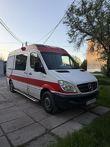 Легкий грузовик, Mercedes-Benz, Б/у at lalafo.kg Легкий грузовик, Mercedes-Benz, Б/у