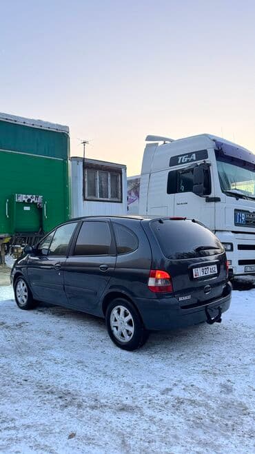 Renault Scenic: 2001 г., 1.6 л, Механика, Бензин, Хэтчбэк at lalafo.kg Renault Scenic: 2001 г., 1.6 л, Механика, Бензин, Хэтчбэк