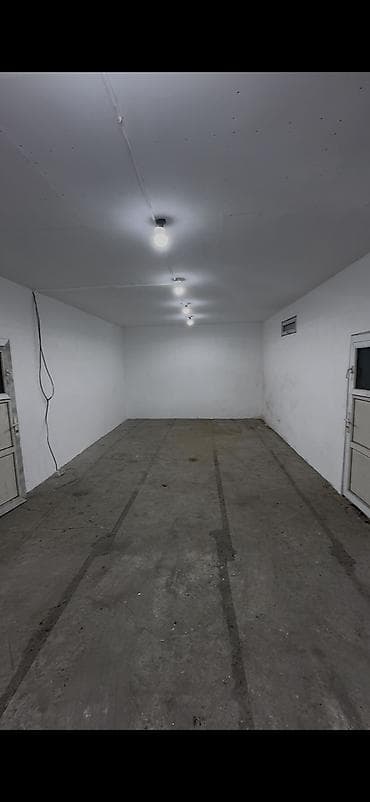 Сдается в аренду помещение 35кв.м под цех мастерскую, склад at lalafo.kg Сдается в аренду помещение 35кв.м под цех мастерскую, склад