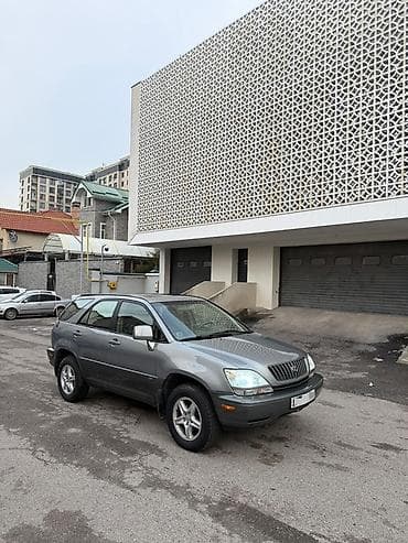 Lexus RX: 2001 г., 3 л, Автомат, Бензин, Кроссовер at lalafo.kg — 3 Lexus RX: 2001 г., 3 л, Автомат, Бензин, Кроссовер — 3