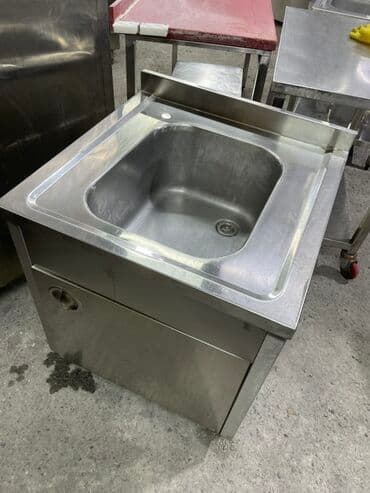 Промышленная моечная тумба из нержавеющей стали - Материал at lalafo.kg Промышленная моечная тумба из нержавеющей стали - Материал