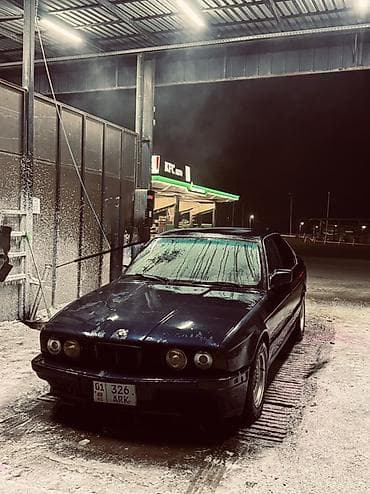 BMW 5 series: 1993 г., 2.5 л, Ручные, Бензин, Седан at lalafo.kg BMW 5 series: 1993 г., 2.5 л, Ручные, Бензин, Седан