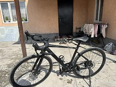 Шоссейный велосипед, Рама M (156 - 178 см) at lalafo.kg Шоссейный велосипед, Рама M (156 - 178 см)