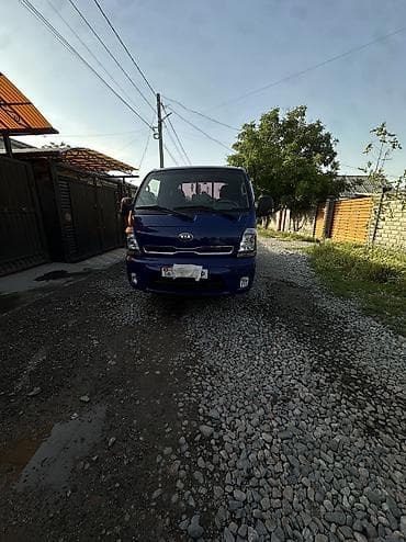Kia BONGO: 2019 г., 2.4 л, Механика, Газ at lalafo.kg Kia BONGO: 2019 г., 2.4 л, Механика, Газ