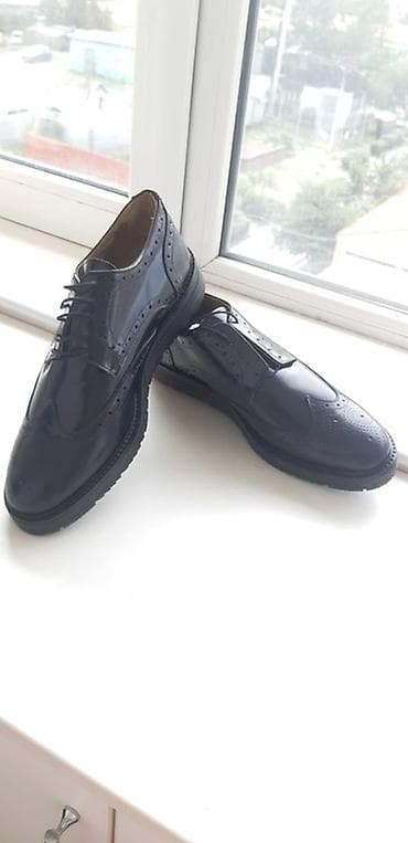 Мужские туфли, 43, Новый, цвет - Черный at lalafo.kg Мужские туфли, 43, Новый, цвет - Черный