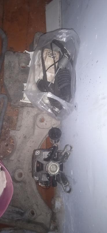 Продаю машинку на запчасти Индезит в городе Карабалта at lalafo.kg — 1 Продаю машинку на запчасти Индезит в городе Карабалта — 1