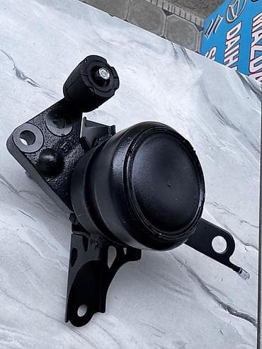 Подушка мотора Универсальный Новый at lalafo.kg Подушка мотора Универсальный Новый