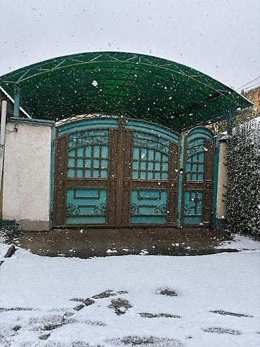Варота с калиткой - Материал: металл/сталь с художественной ковкой. - at lalafo.kg Варота с калиткой - Материал: металл/сталь с художественной ковкой. -