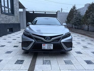 Toyota Camry: 2022 г., 2.5 л, Типтроник, Гибрид, Седан at lalafo.kg Toyota Camry: 2022 г., 2.5 л, Типтроник, Гибрид, Седан