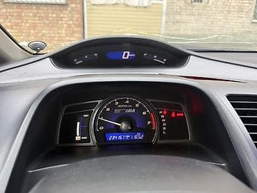 JAC: Honda Civic: 2007 г., 1.3 л, Вариатор, Бензин, Седан at lalafo.kg — 8 JAC: Honda Civic: 2007 г., 1.3 л, Вариатор, Бензин, Седан — 8