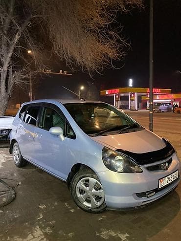 Honda Fit: 2013 г., 1.3 л, Автомат, Бензин, Хэтчбэк at lalafo.kg Honda Fit: 2013 г., 1.3 л, Автомат, Бензин, Хэтчбэк