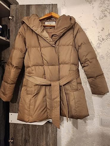 Зимняя курткаразмер М.Надевали 2 раза,не подходит размер at lalafo.kg Зимняя курткаразмер М.Надевали 2 раза,не подходит размер