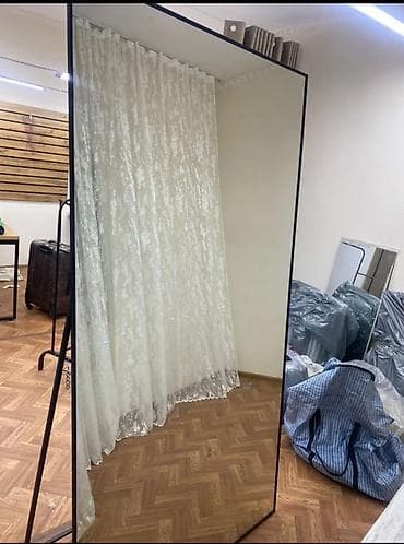 Напольное зеркало в полной рост с металлической подставкой at lalafo.kg Напольное зеркало в полной рост с металлической подставкой